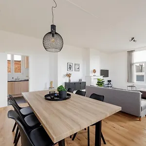 Apartment Surprimo - Gerenoveerd, Antwerpen